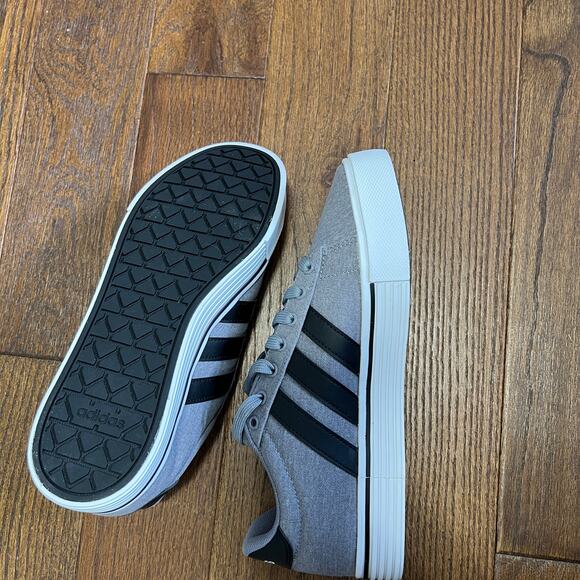 Adidas Men's Daily 4.0 Sneakers Gray and black Size M8  W9.5 - Picture 5 of 6